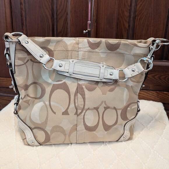 COACH CARLY Large Signature Optic Leather Canvas Hobo Tote Bag Cream - Picture 1 of 12